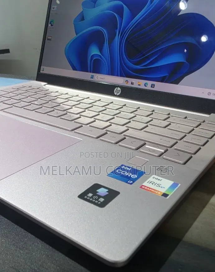 New Laptop HP Pavilion 14 16GB Intel Core i7 SSD 512GB