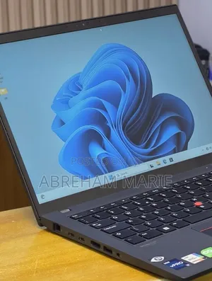 New Laptop Lenovo ThinkPad T14 G3 16GB Intel Core i7 SSD 512GB