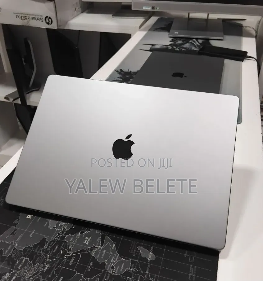 New Laptop Apple MacBook Pro 16GB Apple M4 SSD 512GB