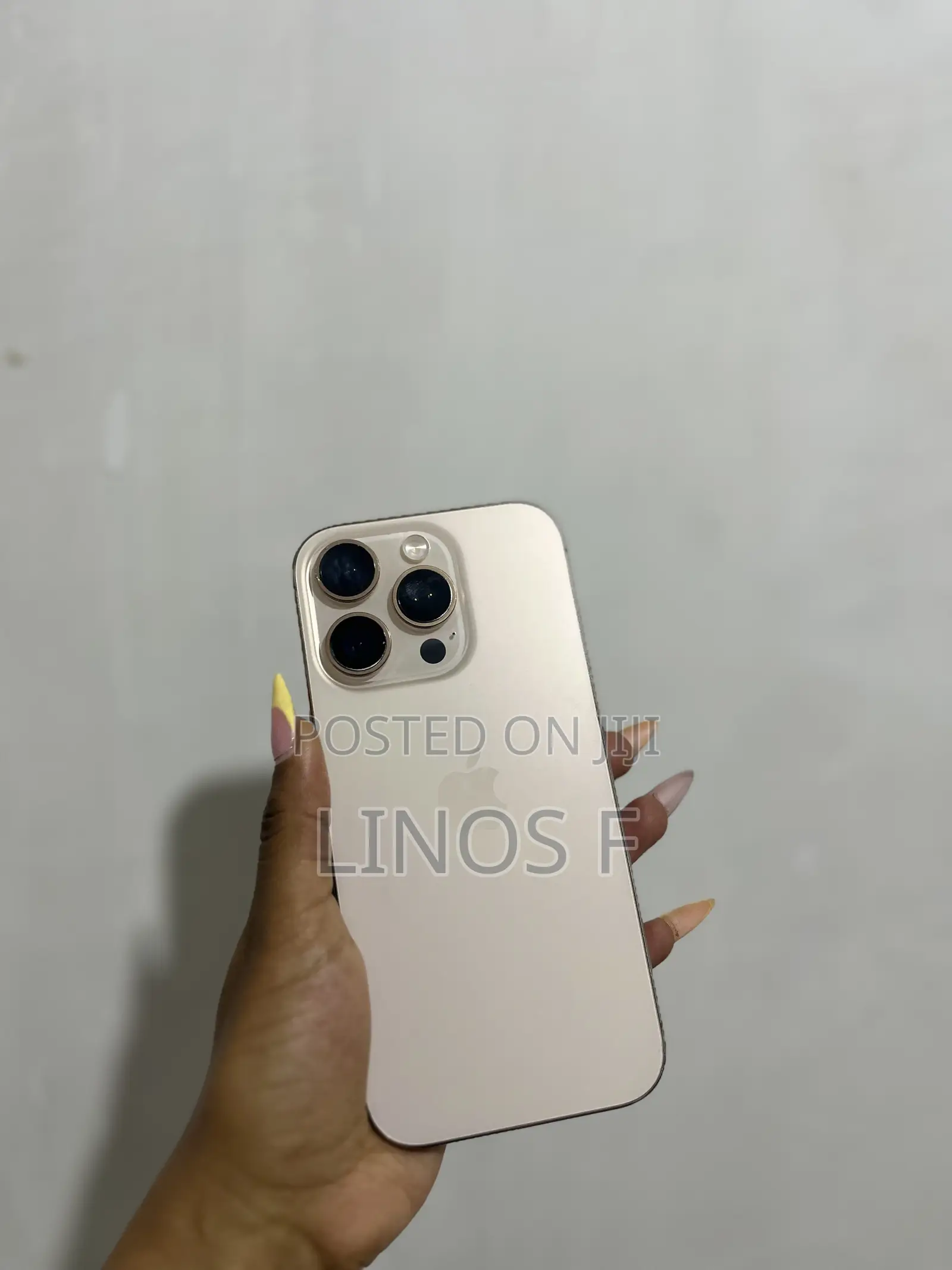 Apple iPhone 16 Pro 128 GB Gold
