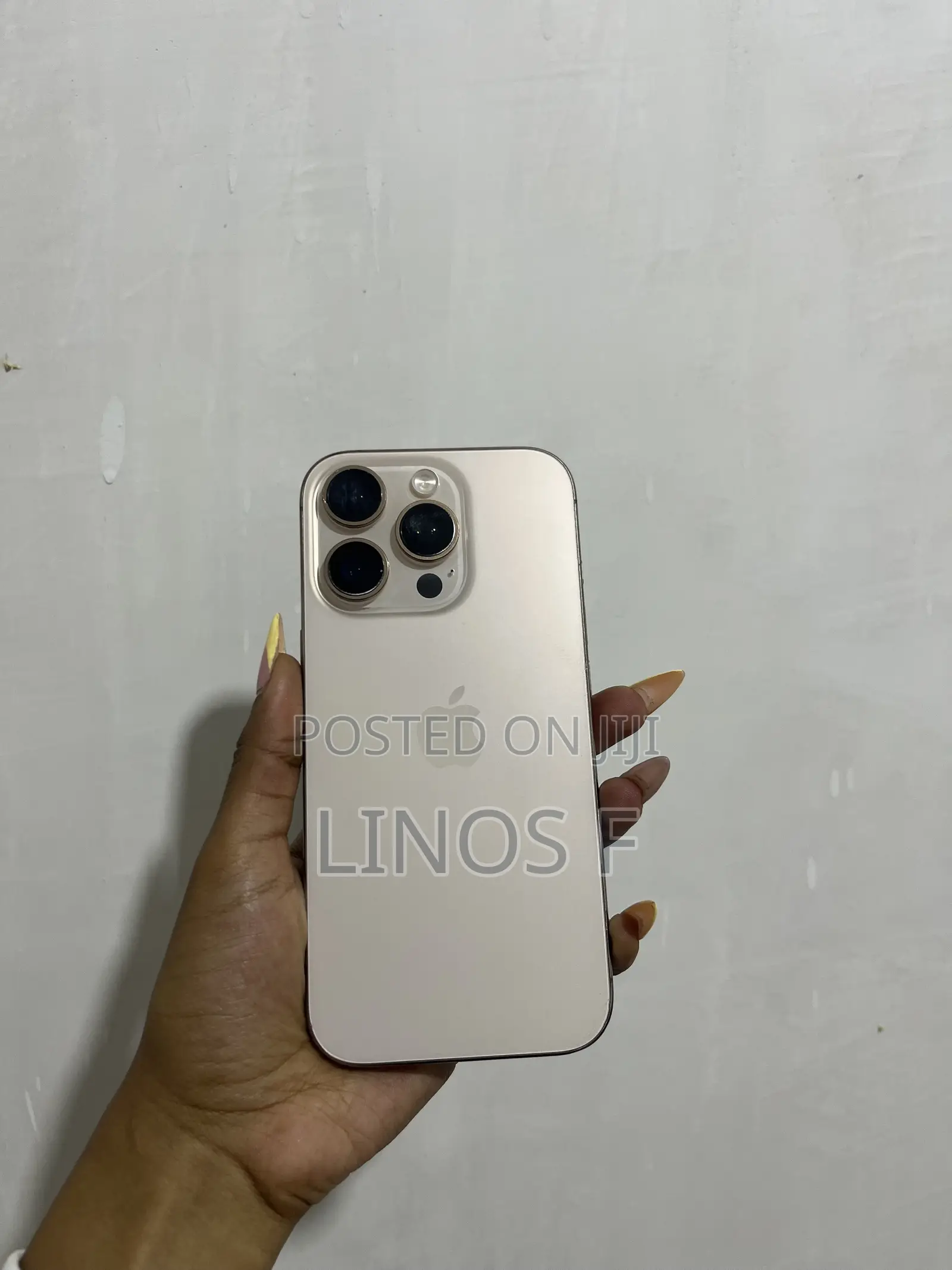 Apple iPhone 16 Pro 128 GB Gold