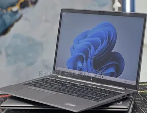 New Laptop HP ZBook 15 16GB Intel Core i5 SSD 512GB