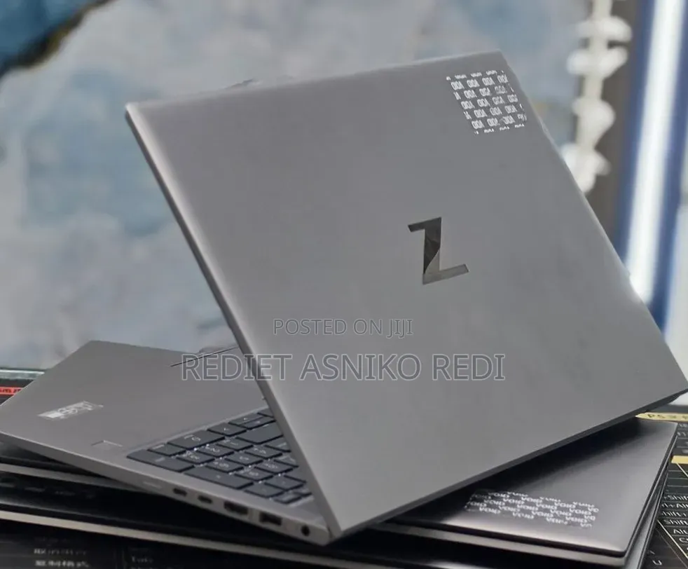 New Laptop HP ZBook 15 16GB Intel Core i5 SSD 512GB