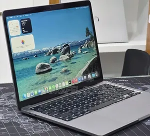 New Laptop Apple MacBook Pro 2022 M2 16GB Apple M2 SSD 256GB