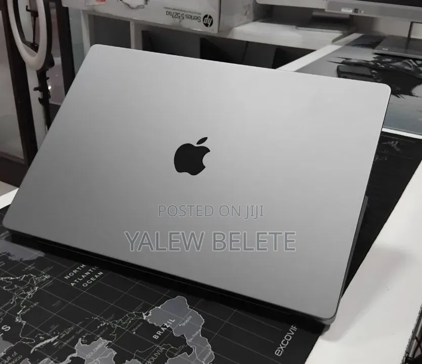 New Laptop Apple MacBook Pro 32GB Apple M1 Max SSD 1T