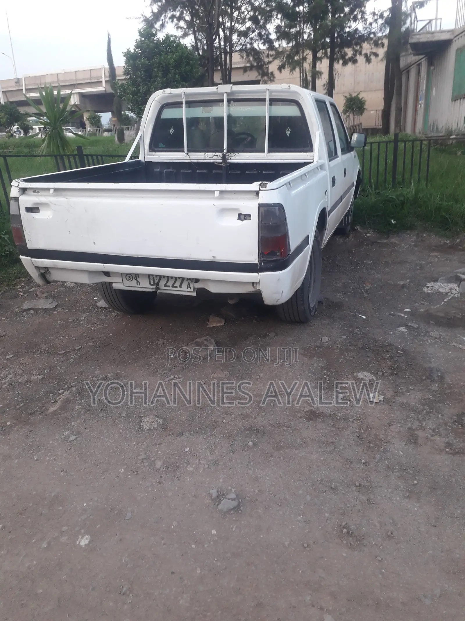 Isuzu KB 1998 White