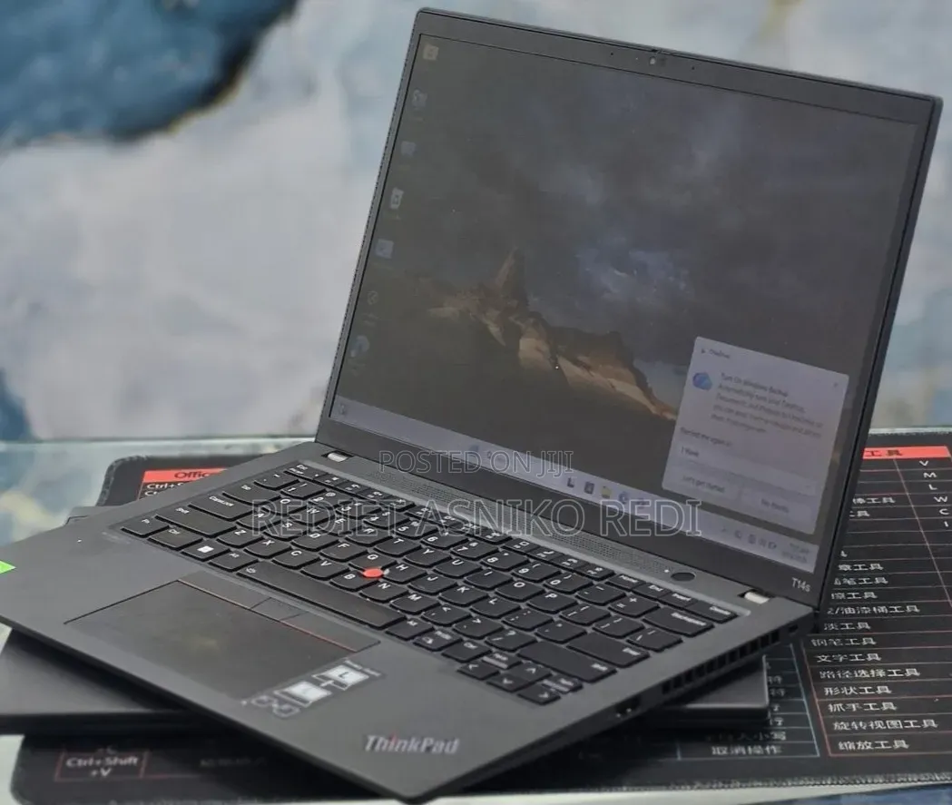 New Laptop Lenovo ThinkPad T14s Gen 2 32GB Intel Core i7 SSD 512GB