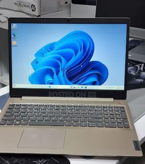 New Laptop Lenovo Ideapad 3 8GB Intel Core i3 SSD 256GB