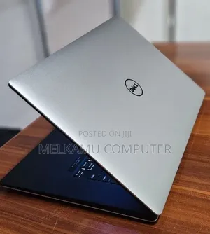 New Laptop Dell XPS 15 16GB Intel Core i7 SSD 512GB