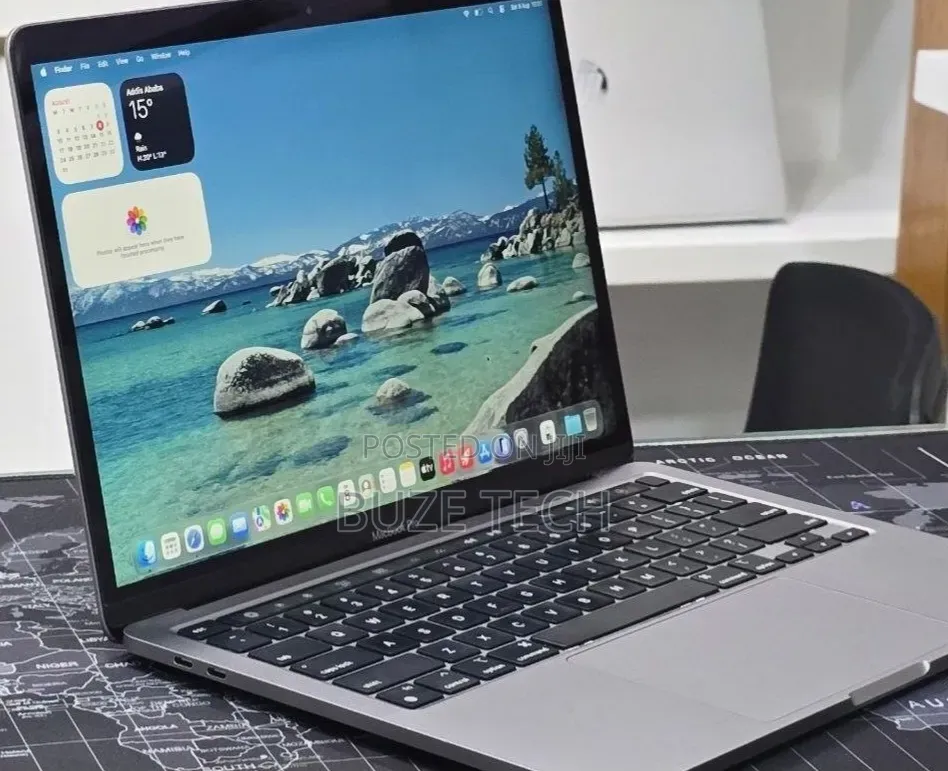 New Laptop Apple MacBook Pro 2022 M2 16GB Apple M2 SSD 256GB