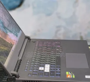 New Laptop Asus ROG Strix G17 16GB AMD Ryzen 9 SSD 1T