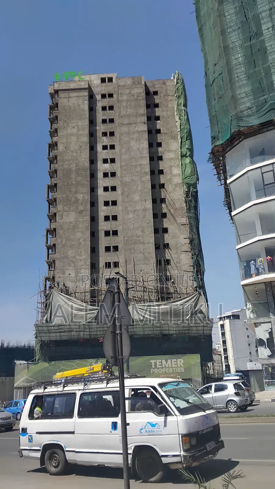 4bdrm Penthouse in Megenagn, Yeka for sale
