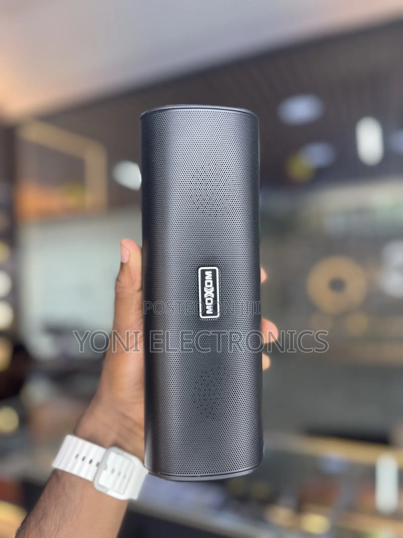 MOXOM Portable Wireless Speaker