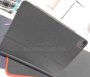 New Apple iPad Air (2022) 256 GB