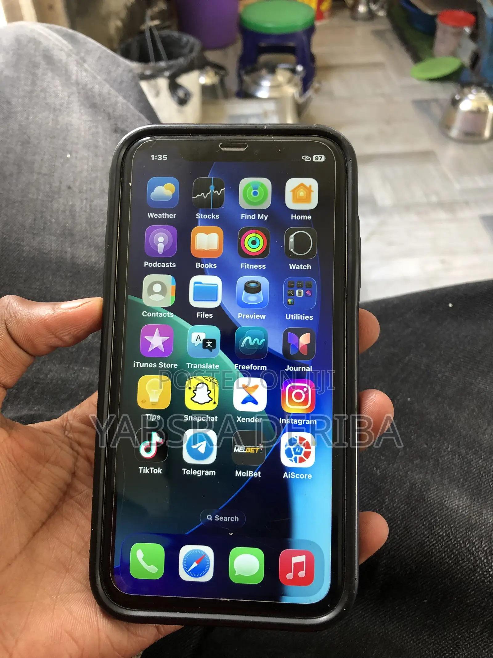 New Apple iPhone 11 128 GB White