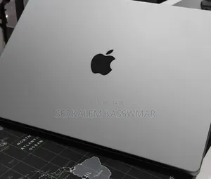 New Laptop Apple MacBook Pro 2021 M1 Max 32GB Apple M1 Max SSD 1T
