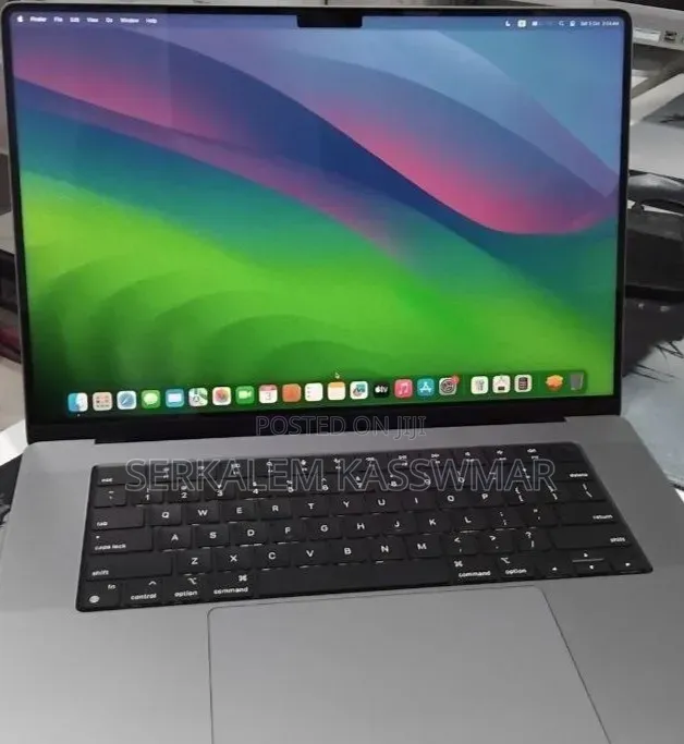 New Laptop Apple MacBook Pro 2021 M1 Max 32GB Apple M1 Max SSD 1T