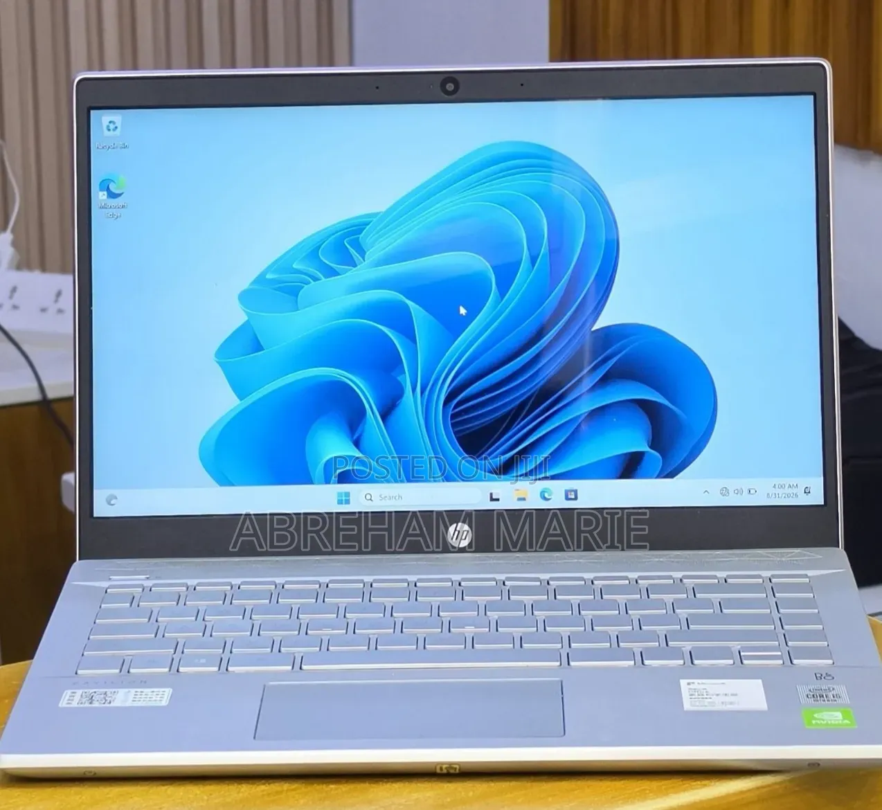 New Laptop HP Pavilion 14 8GB Intel Core i5 SSD 512GB