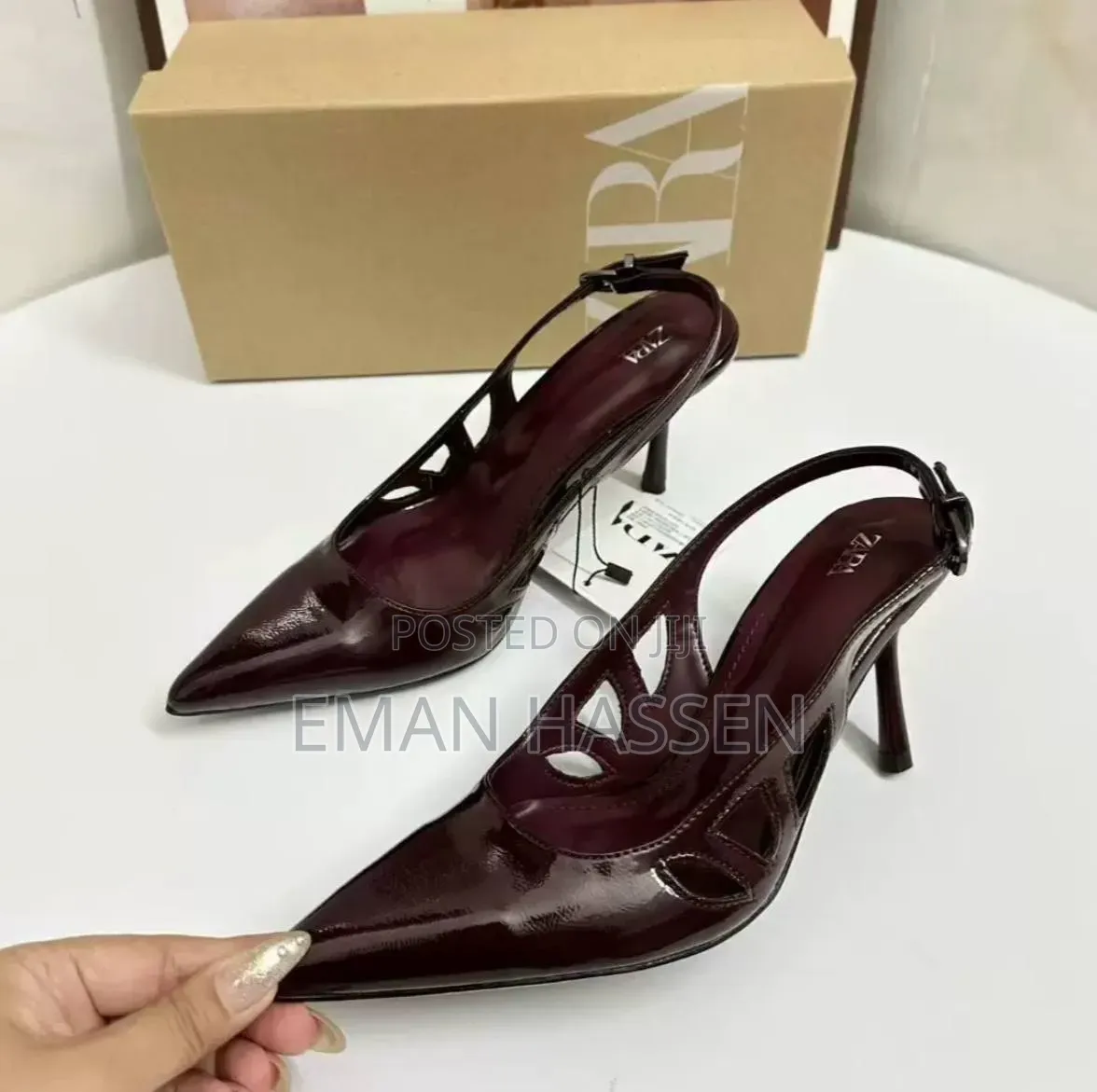 Zara on Hand