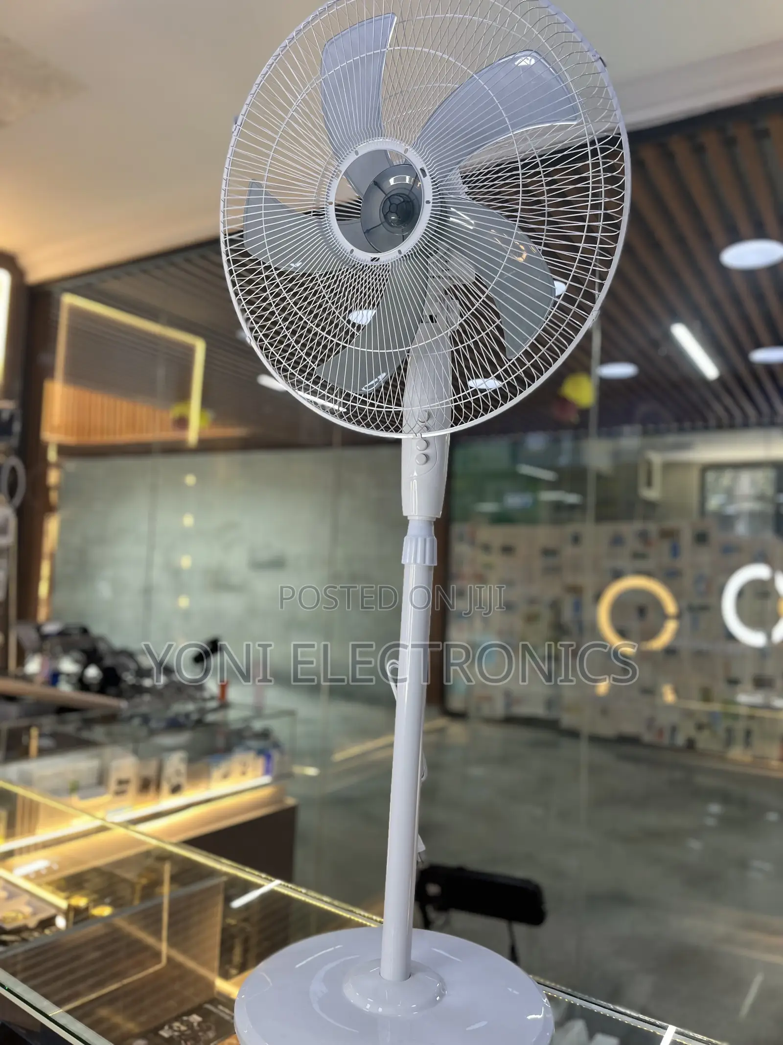 Pacific 18-Inch Stand Fan (Model FS50-18D)