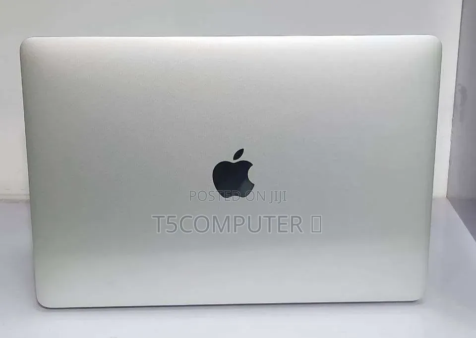 New Laptop Apple MacBook Pro 2020 16GB Intel Core i7 SSD 512GB