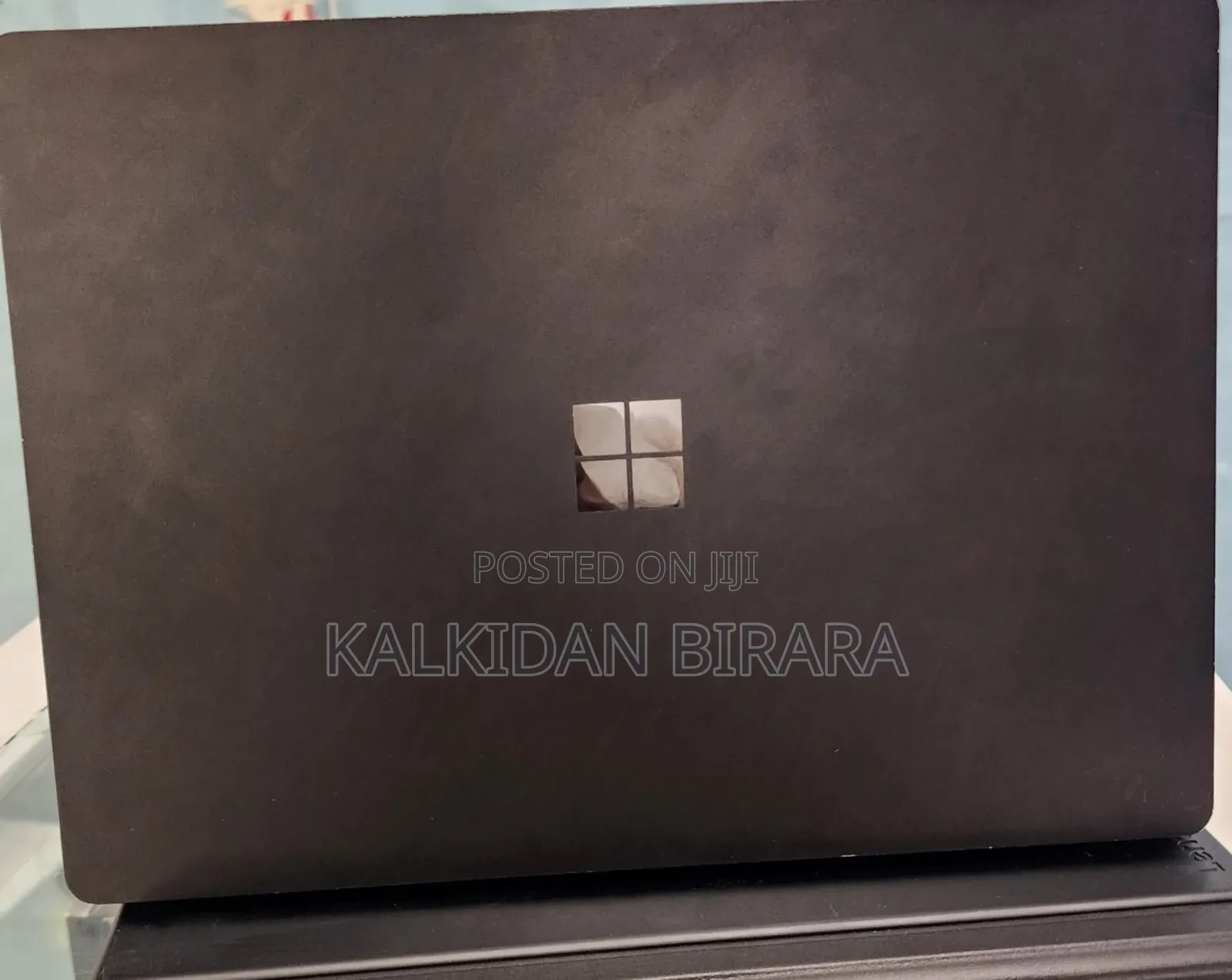 New Laptop Sager NP7256 8GB Intel Core i5 SSD 256GB