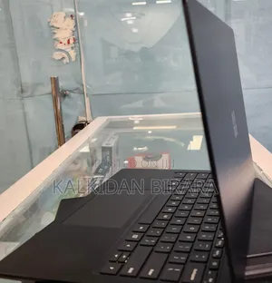 New Laptop Sager NP7256 8GB Intel Core i5 SSD 256GB