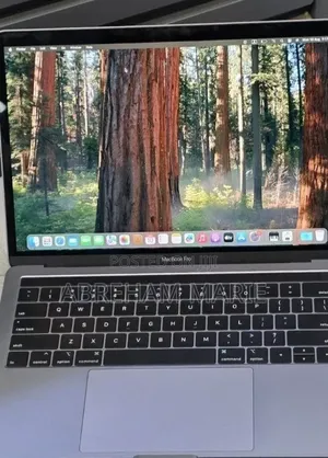 New Laptop Apple MacBook Pro 2019 16GB Intel Core i5 SSD 512GB