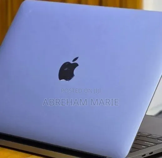 New Laptop Apple MacBook Pro 2019 16GB Intel Core i5 SSD 512GB
