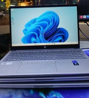 New Laptop HP Stream Notebook 16GB Intel Core i7 SSD 1T