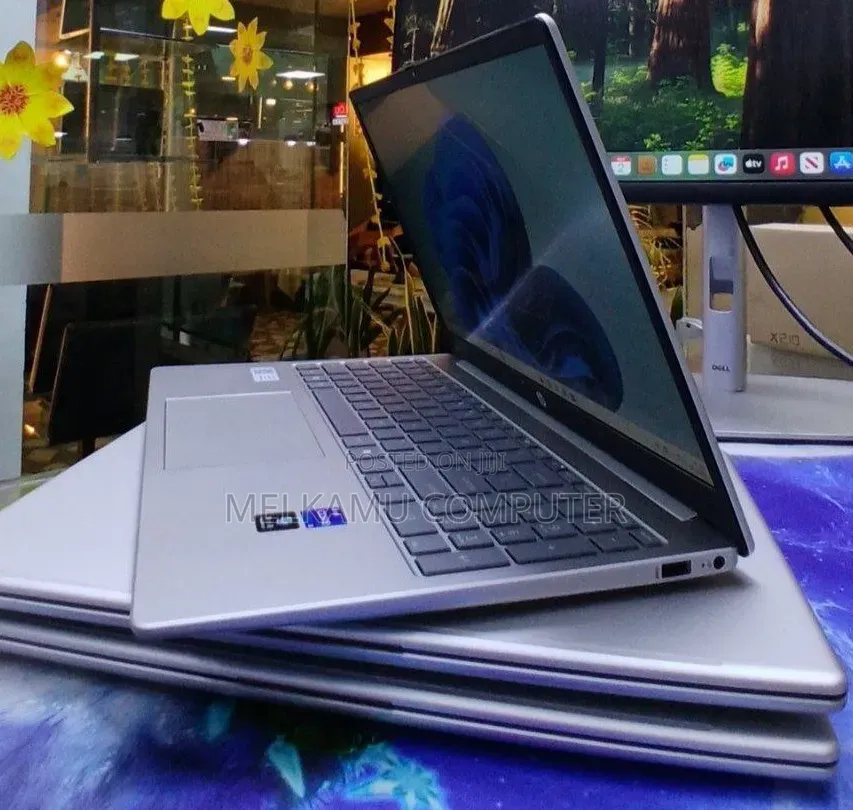 New Laptop HP Stream Notebook 16GB Intel Core i7 SSD 1T