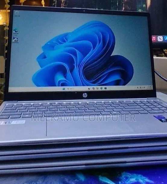 New Laptop HP Stream Notebook 16GB Intel Core i7 SSD 1T