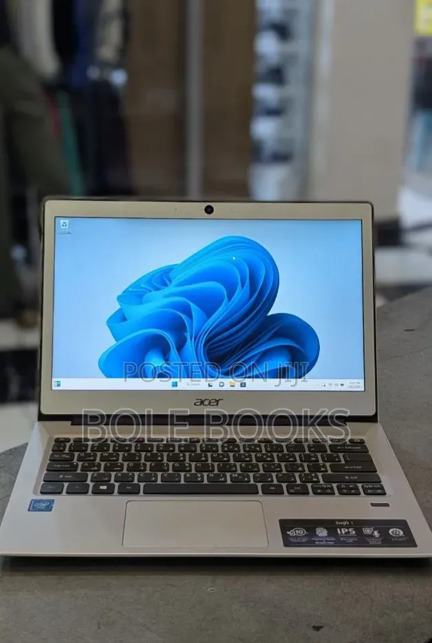 Laptop Acer AcerNote 4GB Intel Celeron SSD 160GB
