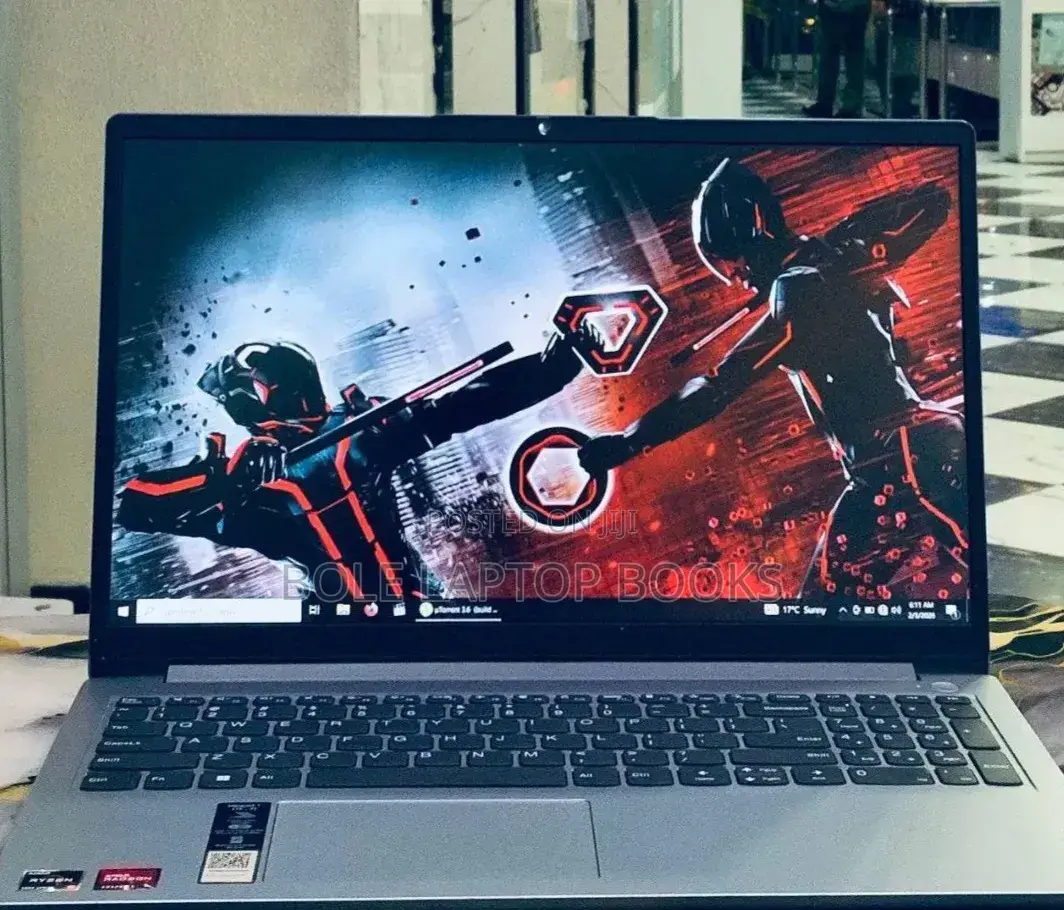 Laptop Lenovo IdeaPad 1 8GB AMD Ryzen 5 SSD 256GB