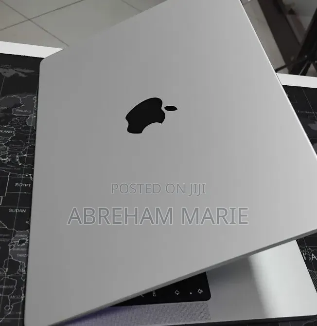 New Laptop Apple MacBook Pro 2024 M4 Pro 16GB Apple M4 Pro SSD 512GB
