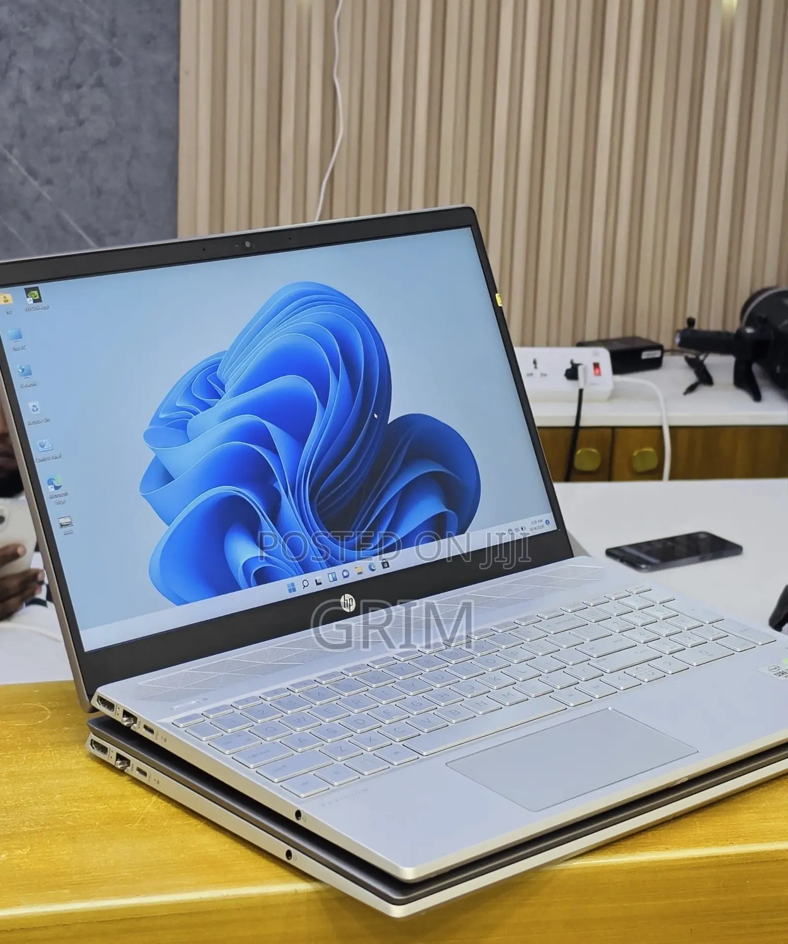 New Laptop HP Pavilion 14 16GB Intel Core i7 SSD 512GB