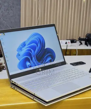 New Laptop HP Pavilion 14 16GB Intel Core i7 SSD 512GB