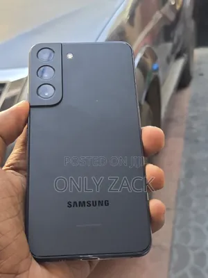 Samsung Galaxy S22 5G 128 GB Black
