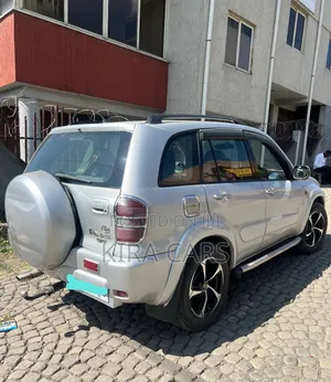 Toyota RAV4 2002 Silver