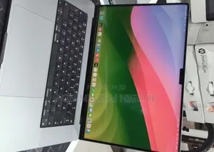 New Laptop Apple MacBook Air 2025 M4 16GB Intel Core Ultra 7 SSD 512GB