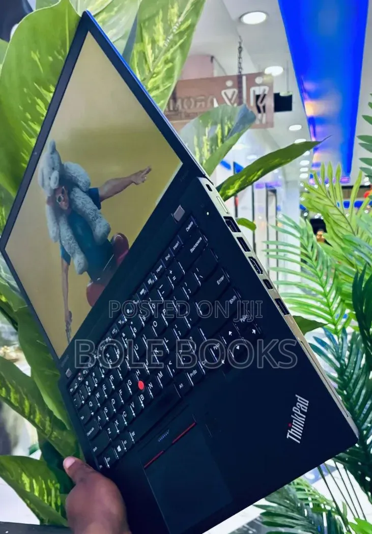 Laptop Lenovo ThinkPad T470s 8GB Intel Core i5 SSD 256GB