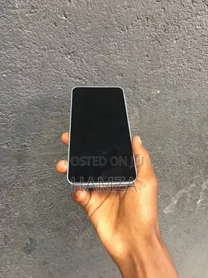 New Samsung Galaxy M17 5G 128 GB White