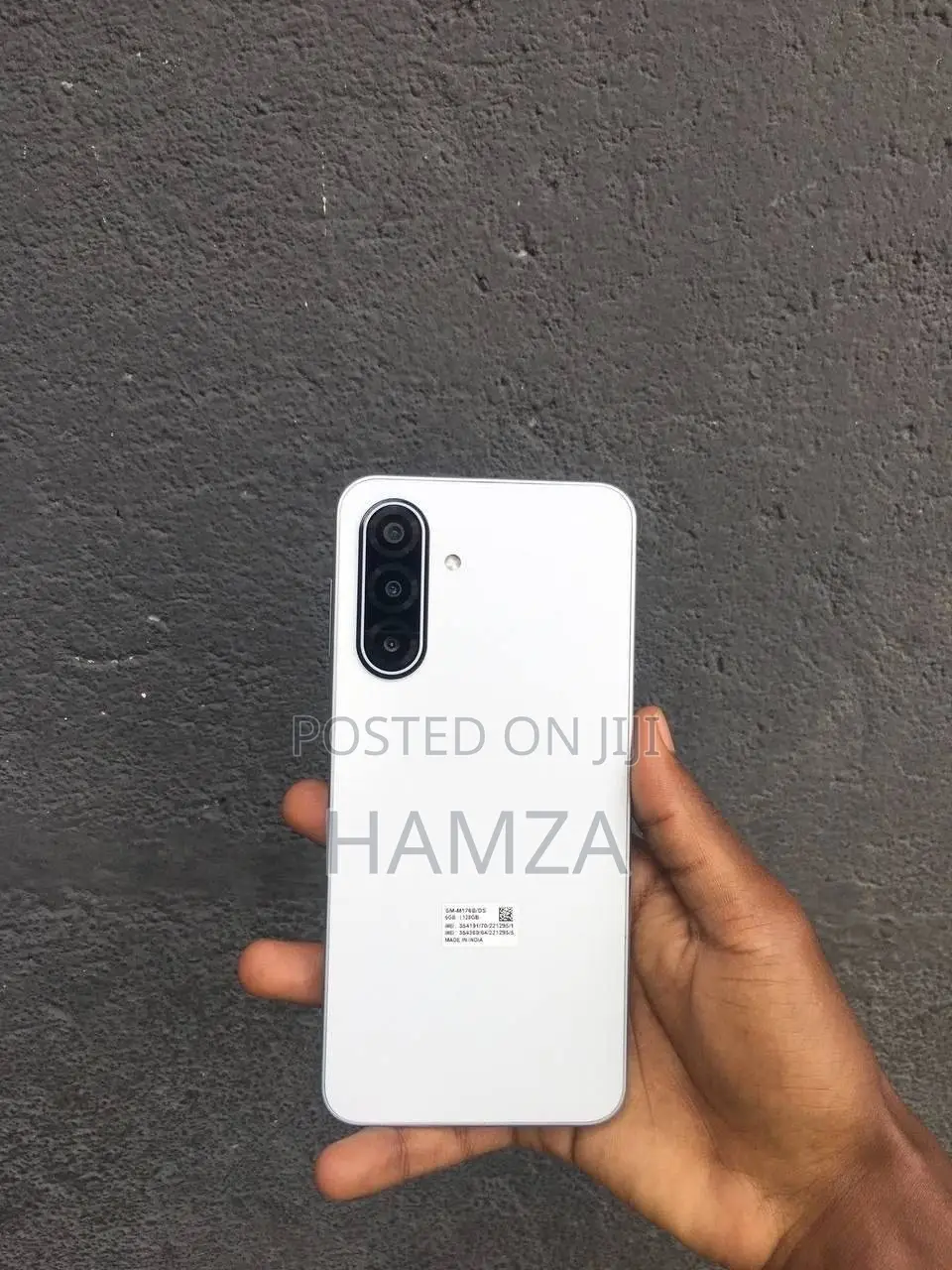 New Samsung Galaxy M17 5G 128 GB White