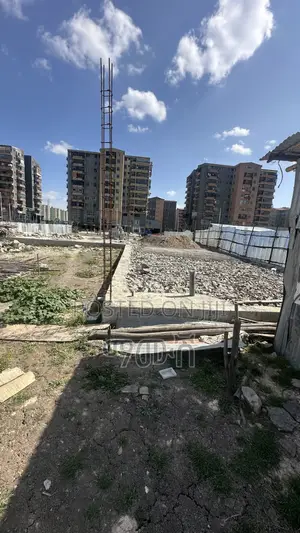 አስቸኳይ የሚሸጥ መሬት ቦታ አያት