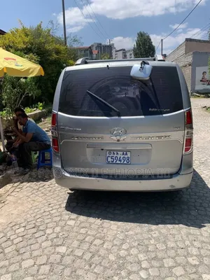 Hyundai H200 2016 Silver
