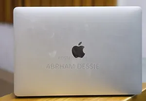New Laptop Apple 8GB Apple M1 SSD 256GB