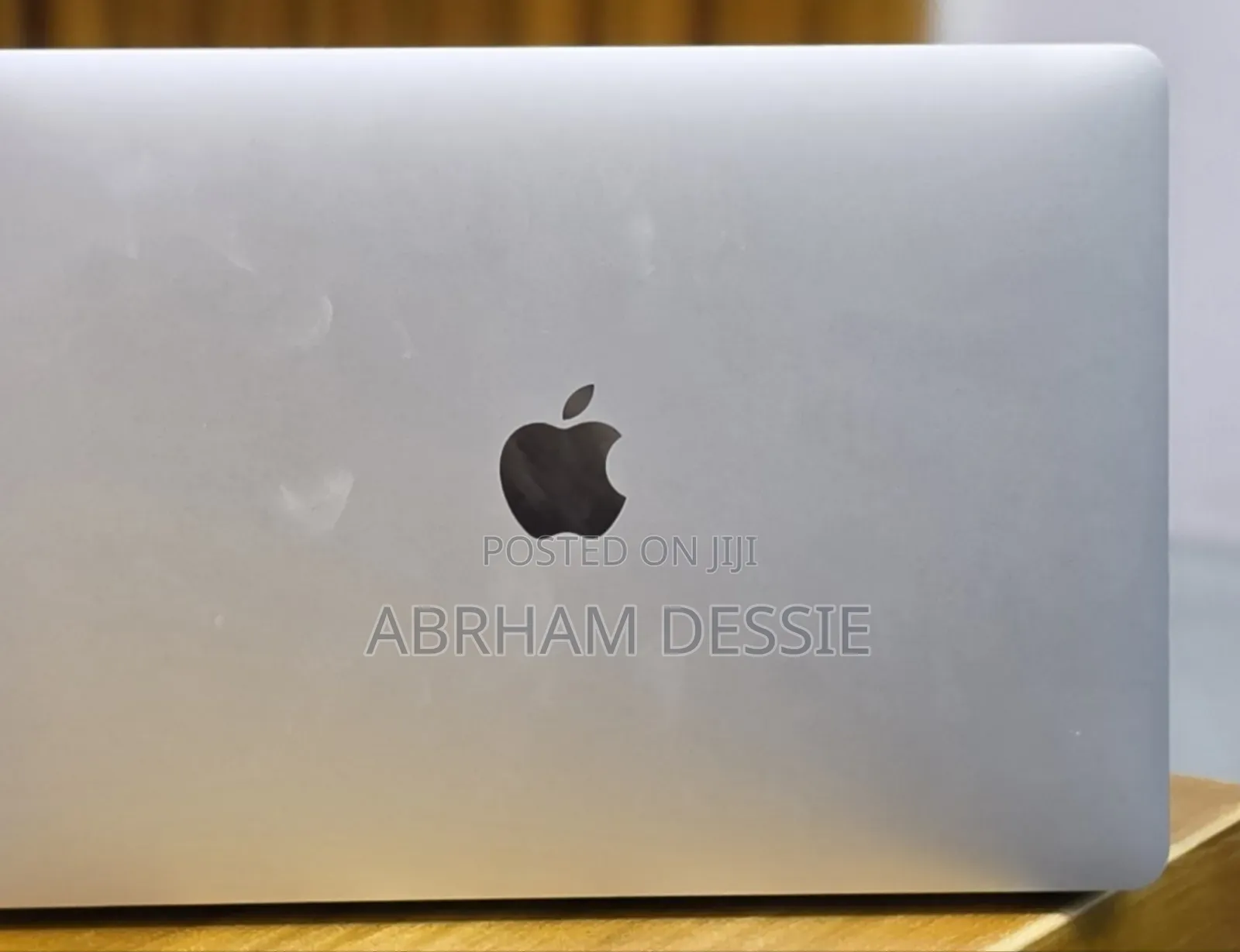 New Laptop Apple 8GB Apple M1 SSD 256GB