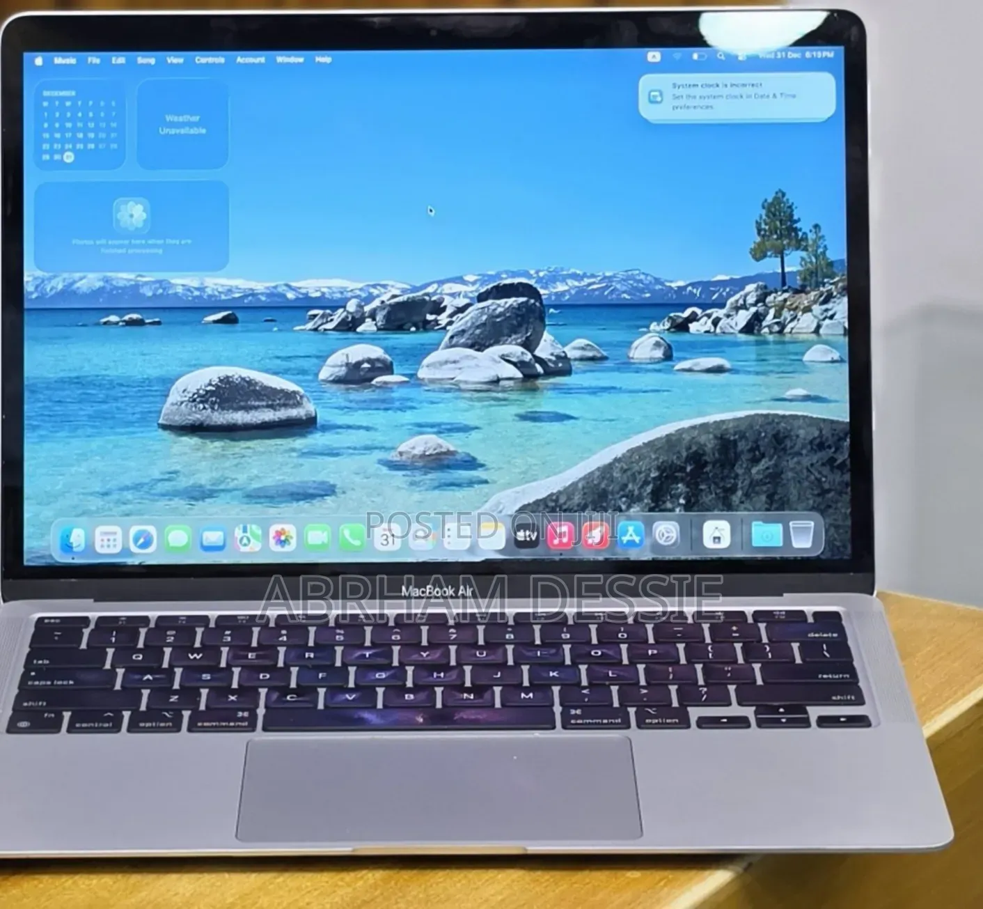 New Laptop Apple 8GB Apple M1 SSD 256GB