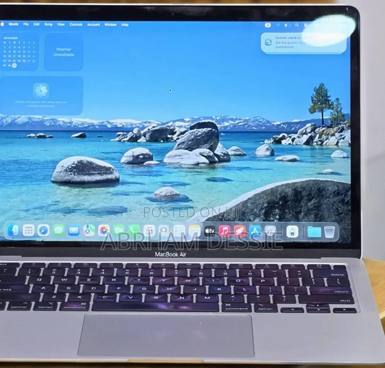 New Laptop Apple 8GB Apple M1 SSD 256GB