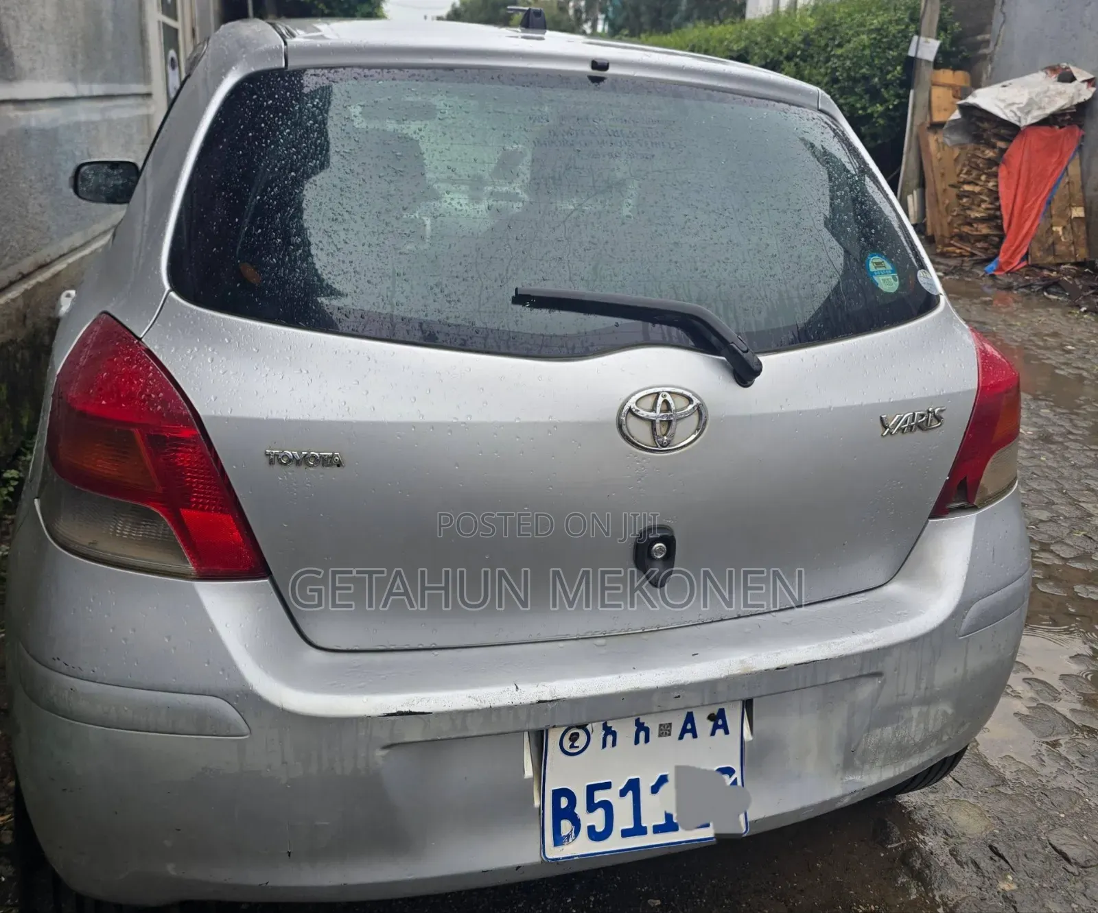 Toyota Yaris 2010 Silver